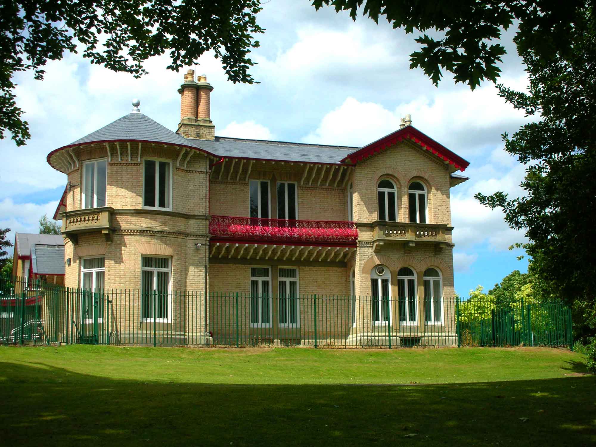 Bradwell Lodge exterior